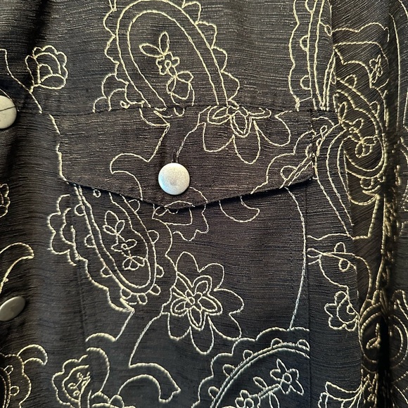 SILKLAND Woman Size 2X Black Silk Floral Paisley Embroidered Jacket - Picture 3 of 9